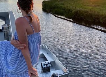 Unieke waterbeleving op luxe woonboot - 24