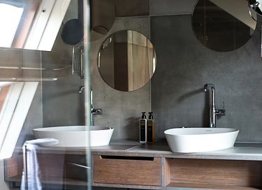Een royale suite in een voormalige school - 5