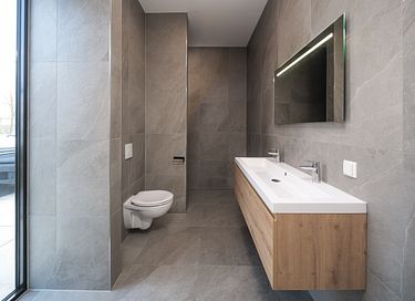 Luxuriöse Villa mit Whirlpool und Sauna - 20