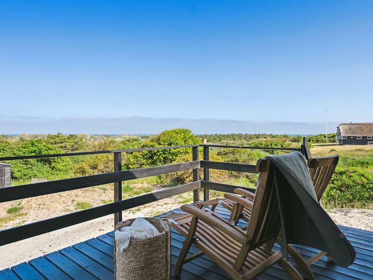 Casa vacanze con tetto di paglia e vista mare - 1