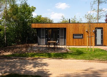 Lodge aus Holz mit privatem Whirlpool - 3