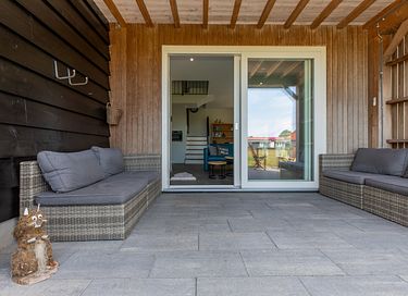 Holiday home with a covered patio (Zeeland) - 4