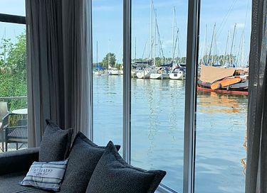 Water villa in a beautiful spot in Friesland - 5