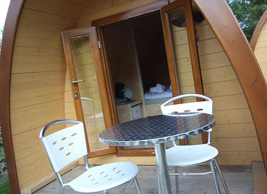 Cozy cabin on a lovely campsite - 9