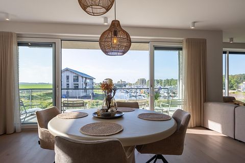 Spacious penthouse close to the sea - 4