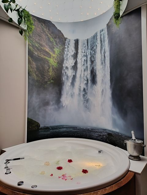 Romantische suite met jacuzzi en sauna - 4