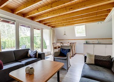 Vrijstaand huis in Drenthe met ruime tuin - 6
