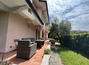Villa dichtbij het strand in Italië  - 5
