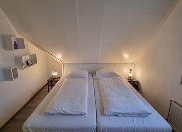 Waterfront holiday home in Drenthe - 14