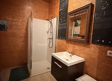 Special accommodation for cycling enthusiasts - 17