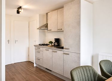 Chalet met privé hottub aan de speelvijver - 5