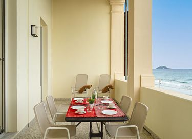 Appartement met panoramazicht op zee - 16