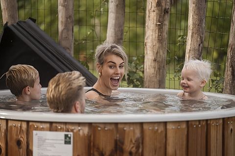 Lodge de luxe au bord de l'eau avec sauna et bain à remous - 3