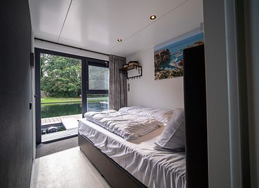Houseboat with roof terrace on the Mookerplas - 14