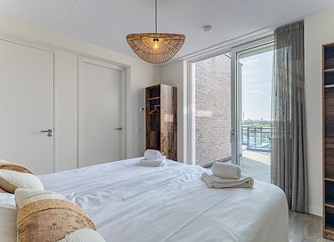 Wohnung mit Terrasse am Wasser - 16