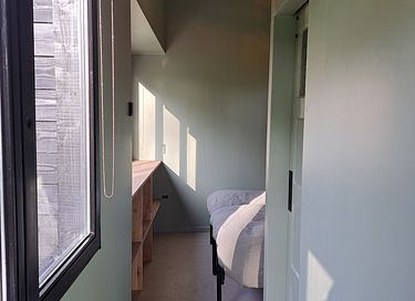 Tiny house in greenery - 17