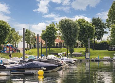 Luxe vakantiewoning (4p) aan recreatiemeer - 10