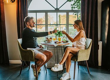 Romantische bubble tent met privé wellness - 33