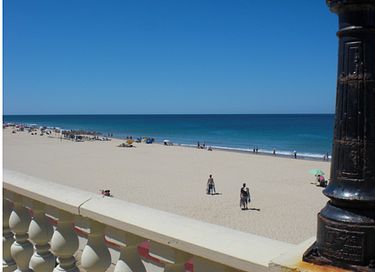 Ferienwohnung mit Terrasse in einem spanischen Badeort - 3