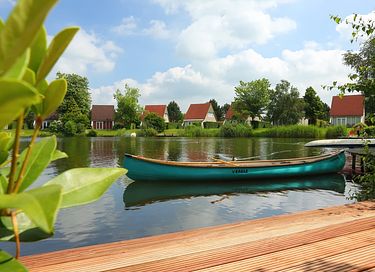 Waterfront holiday home with sauna - 2