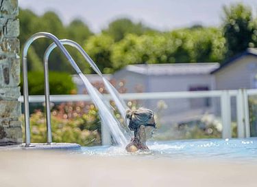 Luxe safaritent met sanitair voor 6 personen - 70