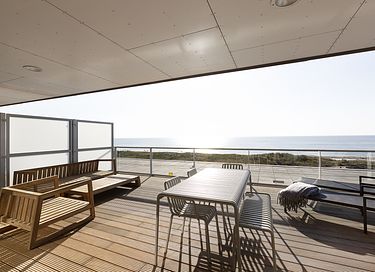 Beautiful apartment with sea view