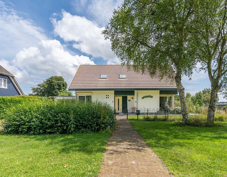 Family house in cozy seaside resort on Texel - 1