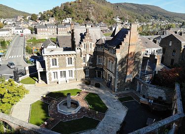 Ganzes, renoviertes Schloss für 12 Personen - 37