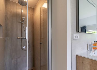 Holiday home with sauna and garden on Texel - 16