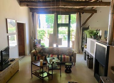 Getaway in an immense farmhouse from 1800 - 9