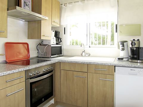 Vakantiehuis met panoramisch zeezicht - 3