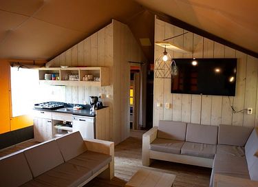 Large 12-person safari tent in Veluwe Region - 7