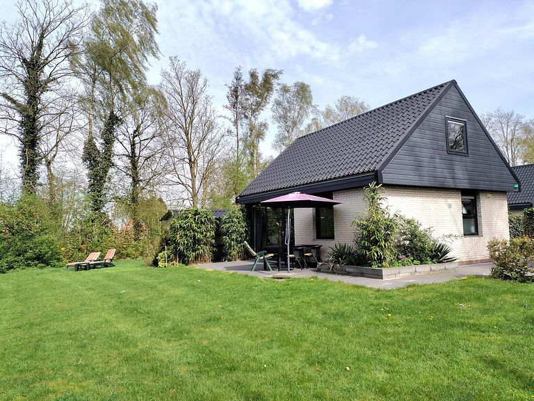 Maison avec jardin spacieux en Frise - 1