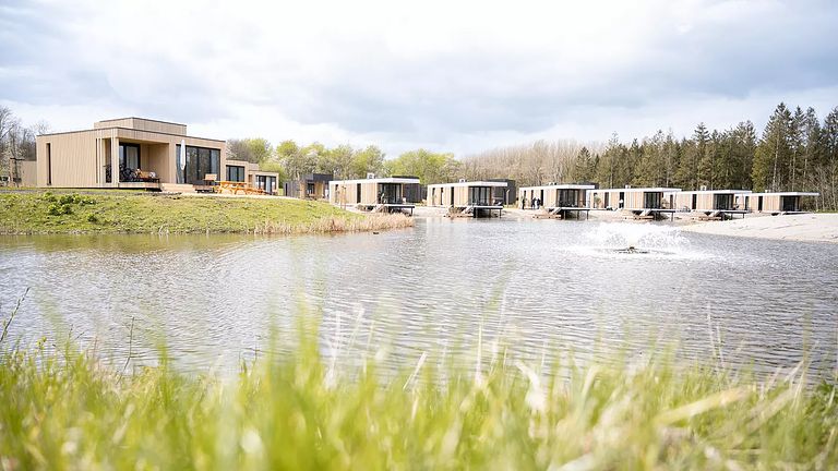 Luxe lodge aan het water - 1