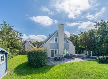 Ruim vakantiehuis Texel, nabij het strand