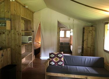 Glamping tent surrounded by beautiful nature - 3