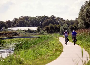 Ferme de vacances spacieuse dans un beau parc - 25