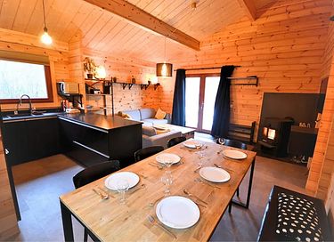 Geräumiges Chalet für Familien im Wald - 3