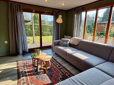 Lodge gelegen op een prachtig perceel  - 3