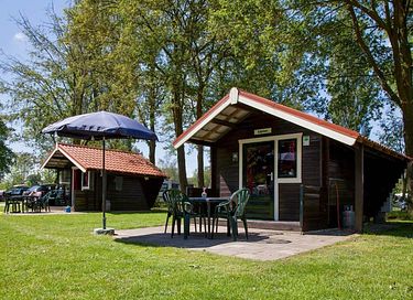 Gemütliche Hütte in der Natur für 4 Personen