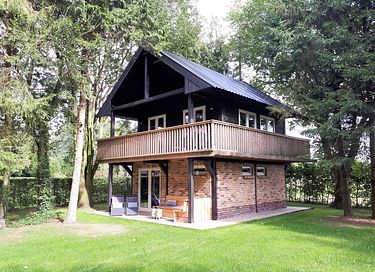 Uniek boomhuis in Drenthe