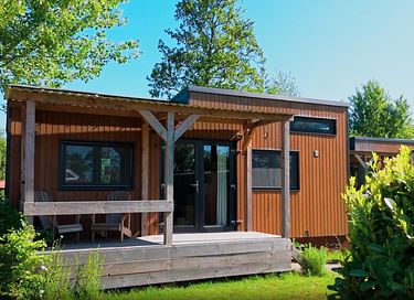 Atmospheric overnight stay in a tiny house