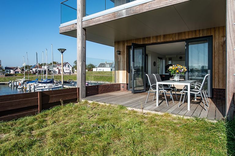 4-person waterfront apartment - 1