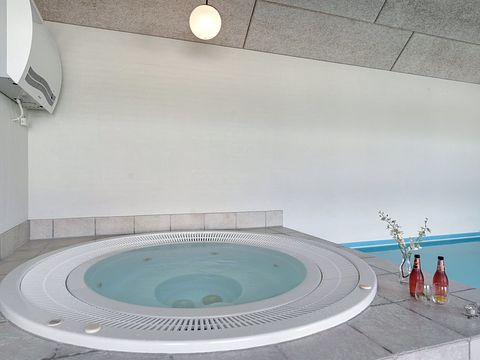 Casa vacanze con piscina coperta vicino al mare - 3