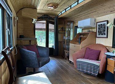 Spend the night in a shepherds hut with wellness - 8
