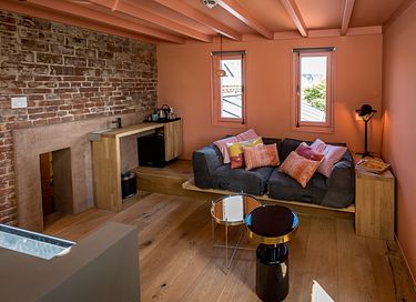 Luxe suite met bubbelbad in historisch hotel - 5