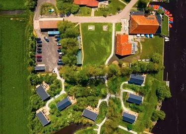 Nachhaltige Gruppenunterkünfte in Wassernähe - 25