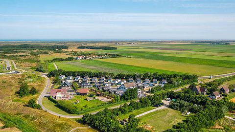 Holiday home on Texel near beach and sea - 3