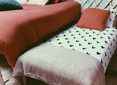 Overnachten in een boutique yurt met hottub - 10