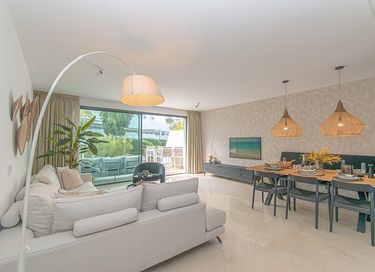 Luxe appartement met privé zwembad - 9